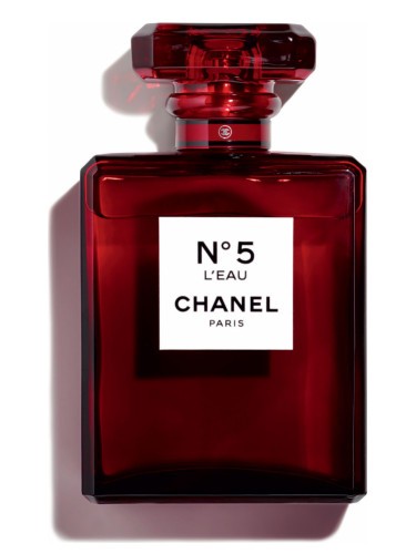 Chanel No 5 L\'eau Red Edition